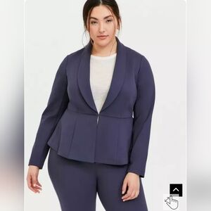 Studio Torrid Women's Deep Green Peplum Blazer